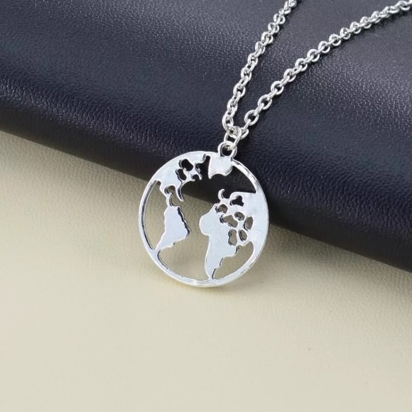 ๐ 3 / $20 ๐ โ๏ธ World map necklace ๐ - Picture 4 of 8